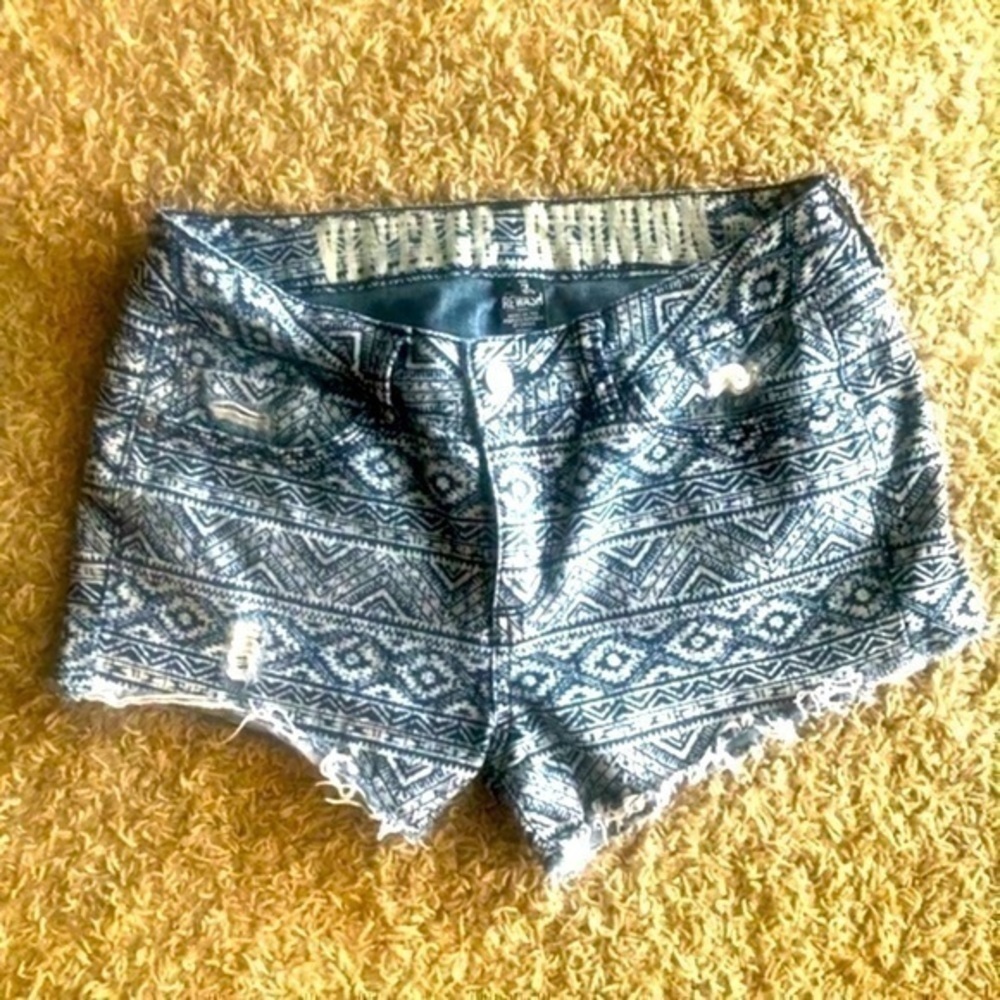 RewashVintage Reunion jean daisy dukes